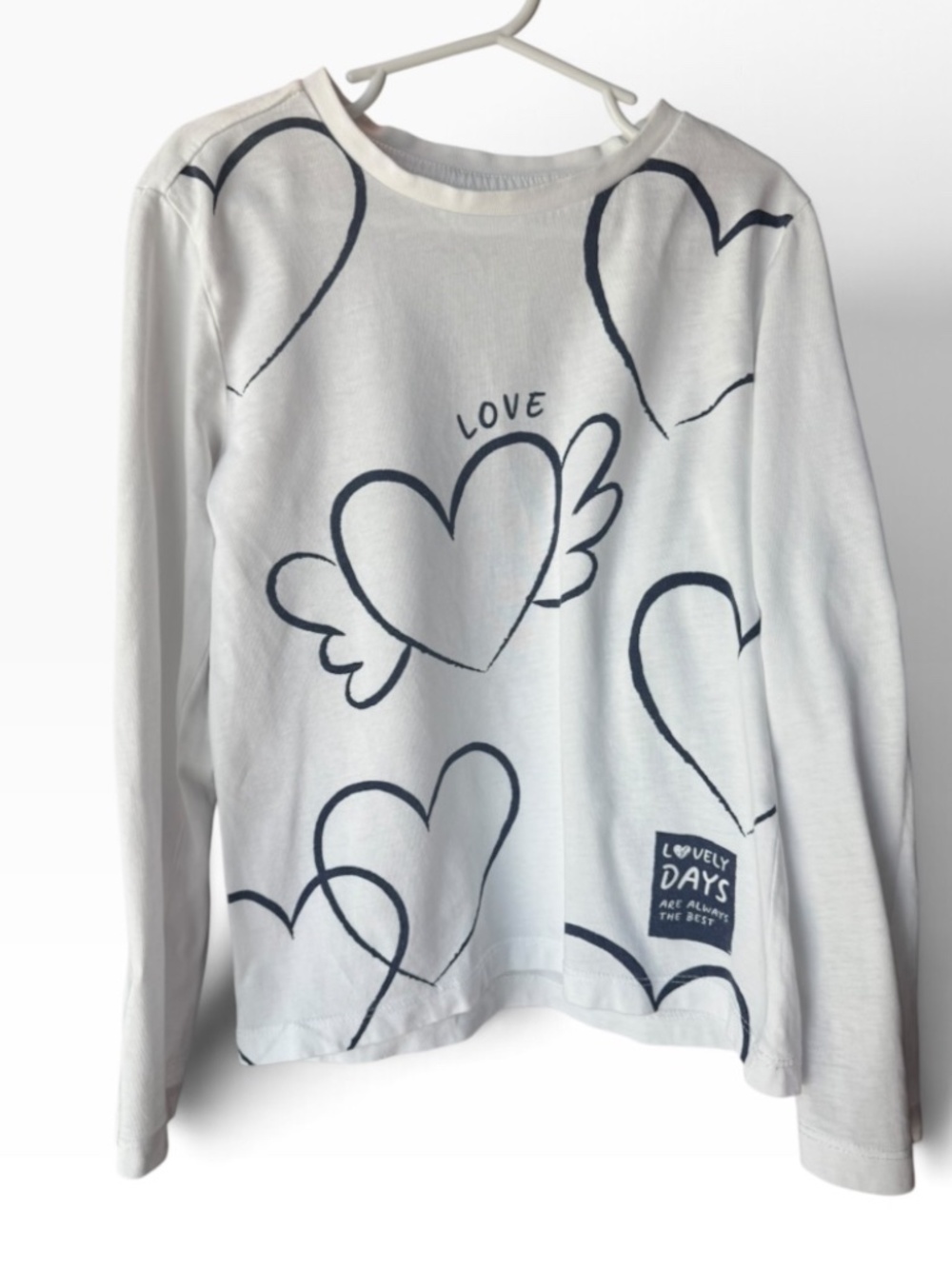 OVS Kids Girls Size 7-8 Long Sleeve White Heart Graphic T-Shirt Top